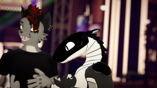 VRChat_2025-03-28_22-40-05.167_3840x2160.png