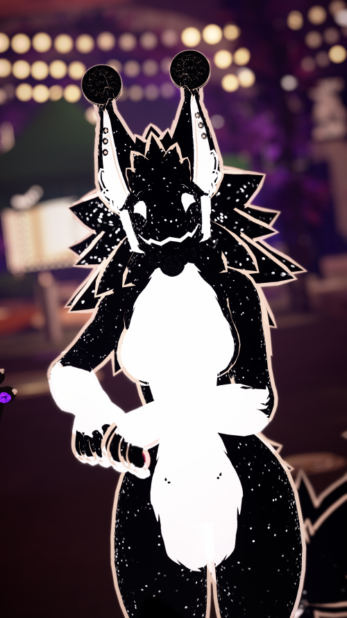 VRChat_2025-03-28_23-03-23.060_2160x3840.png