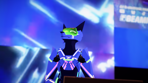 VRChat_2025-03-28_23-04-52.146_3840x2160.png