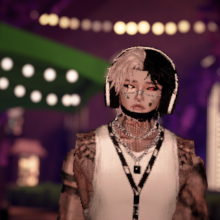 VRChat_2025-03-28_23-43-24.340_3840x2160