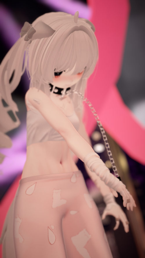 VRChat_2025-03-29_02-46-16.179_2160x3840.png