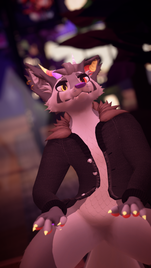 VRChat_2025-03-29_02-48-13.936_2160x3840.png