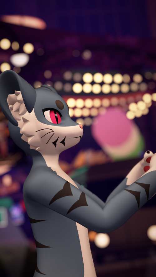 VRChat_2025-03-29_16-23-36.150_2160x3840.png