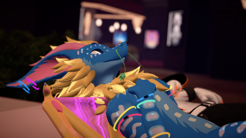 VRChat_2025-03-29_19-24-50.481_3840x2160.png
