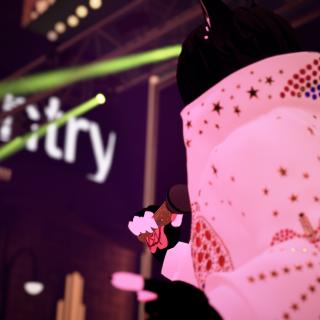 VRChat_2025-03-29_19-59-21.495_3840x2160