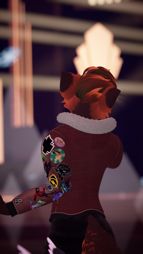 VRChat_2025-03-29_21-00-37.218_2160x3840.png