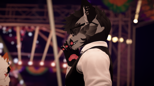 VRChat_2025-03-29_21-01-05.978_3840x2160.png