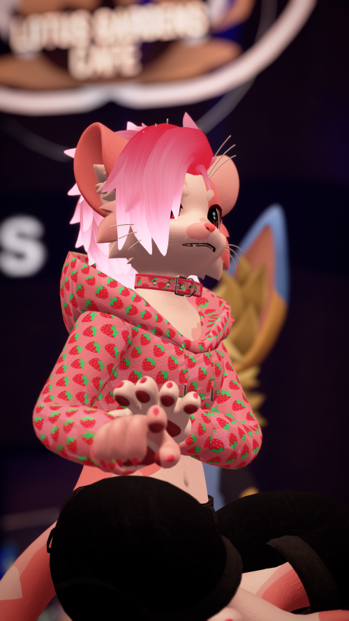 VRChat_2025-03-29_23-34-13.957_2160x3840.png