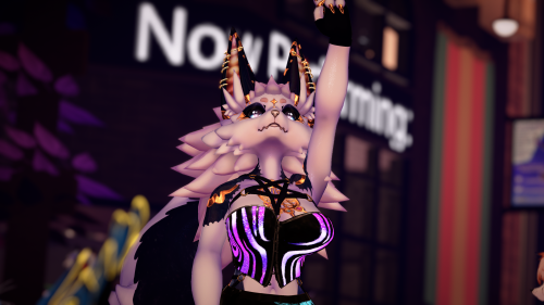 VRChat_2025-03-29_23-35-27.121_3840x2160.png