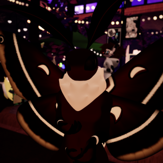 VRChat_2025-03-28_21-10-31.613_2160x3840
