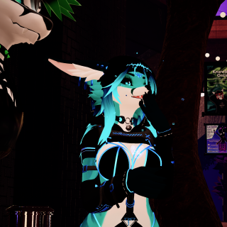 VRChat_2025-03-28_21-27-38.972_2160x3840