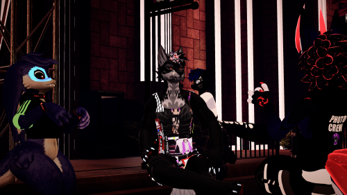 VRChat_2025-03-29_00-27-00.354_3840x2160.png