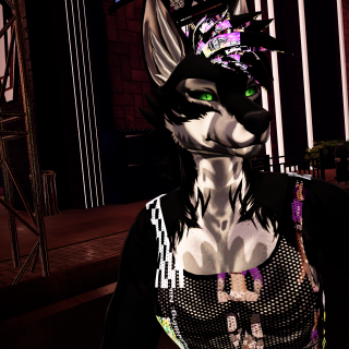 VRChat_2025-03-29_00-29-03.204_2160x3840