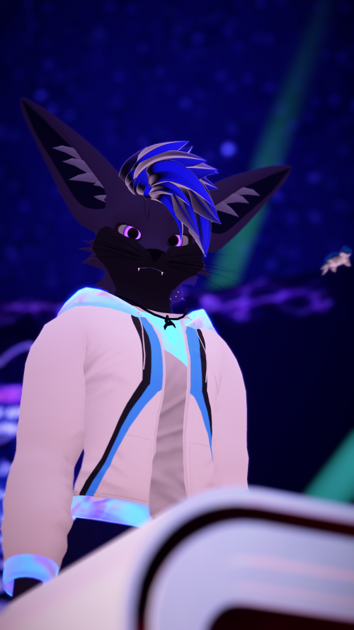VRChat_2025-03-30_00-09-07.107_2160x3840.png