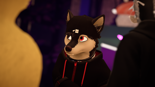 VRChat_2025-03-30_01-45-09.747_3840x2160.png