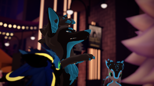 VRChat_2025-03-30_22-09-24.388_3840x2160.png
