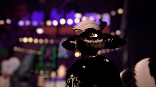 VRChat_2025-03-30_22-14-52.653_3840x2160.png