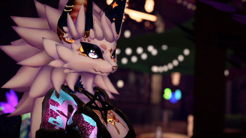 VRChat_2025-03-30_22-16-32.495_3840x2160.png