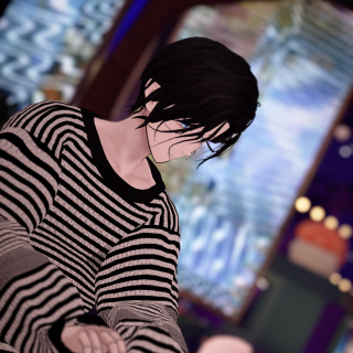 VRChat_2025-03-30_22-17-21.336_2160x3840