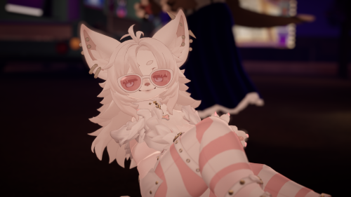 VRChat_2025-03-31_00-14-18.096_3840x2160.png
