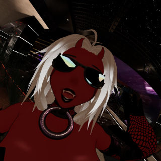 VRChat_2025-03-29_21-36-08.563_3840x2160