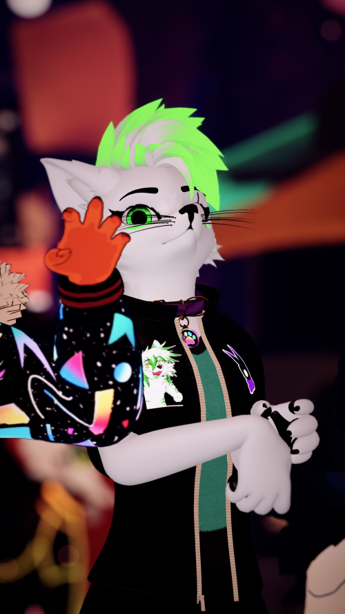 VRChat_2025-03-29_22-56-09.172_2160x3840.png