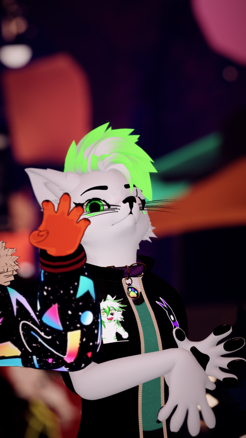 VRChat_2025-03-29_22-56-11.644_2160x3840.png