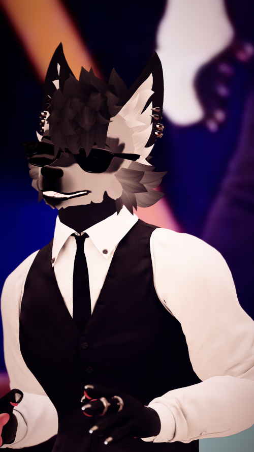 VRChat_2025-03-30_01-41-56.232_2160x3840.png