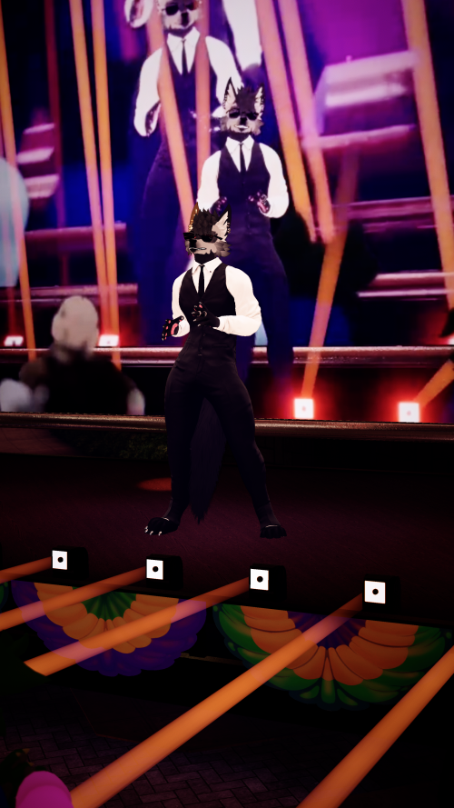 VRChat_2025-03-30_01-42-00.479_2160x3840.png