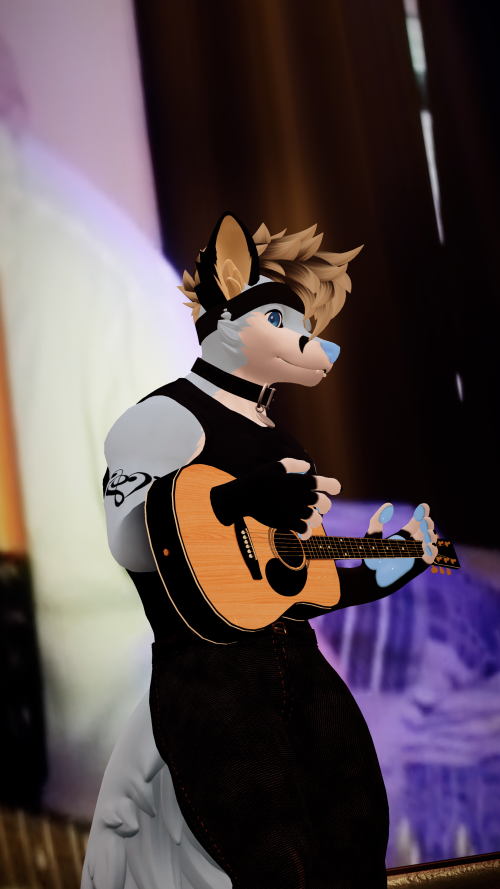VRChat_2025-03-31_01-32-58.381_2160x3840.png