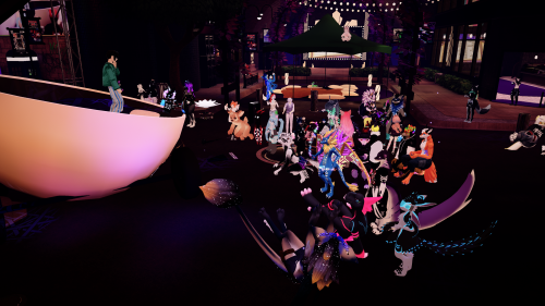 VRChat_2025-03-31_03-03-56.516_3840x2160.png