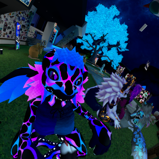 VRChat_2025-04-01_21-39-20.012_3840x2160