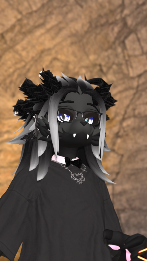VRChat_2025-04-05_23-43-19.662_3840x2160.png