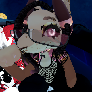 VRChat_2025-04-07_23-10-39.544_3840x2160