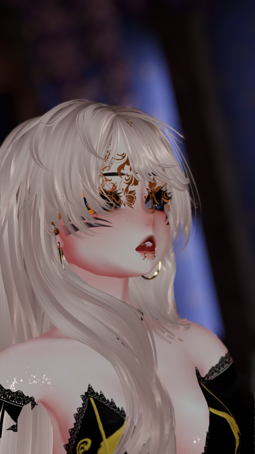 VRChat_2025-04-12_20-04-02.202_3840x2160.png