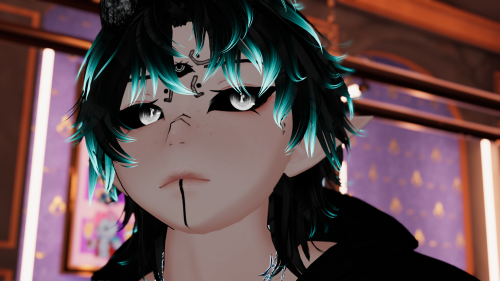 VRChat_2025-04-12_21-01-20.371_3840x2160.png