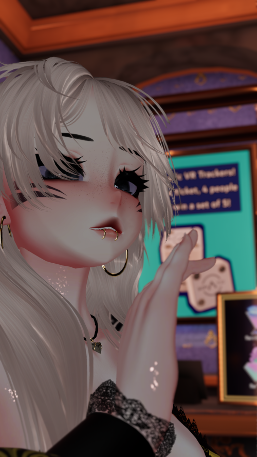 VRChat_2025-04-12_21-01-23.653_3840x2160.png