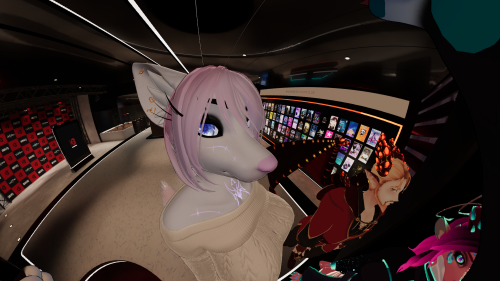 VRChat_2025-04-12_21-26-45.099_3840x2160.png