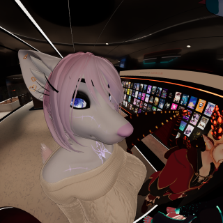 VRChat_2025-04-12_21-26-45.099_3840x2160