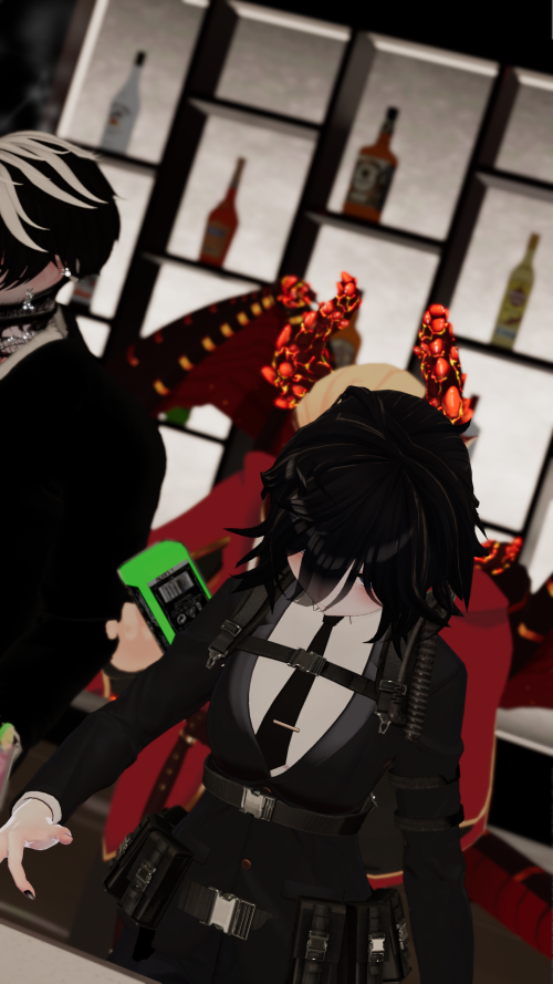VRChat_2025-04-12_22-15-32.209_3840x2160.png
