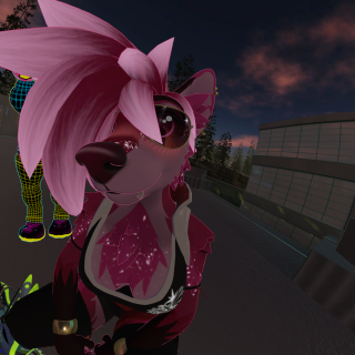 VRChat_2025-04-14_22-45-53.367_3840x2160