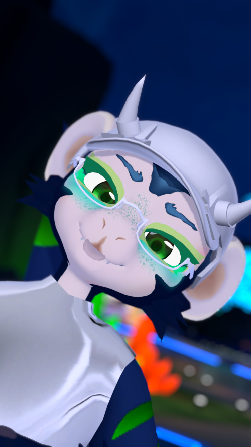 VRChat1_2025-04-25_22-00-40.836_3840x2160.png