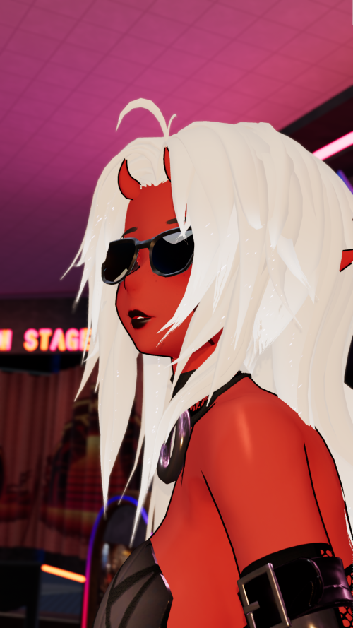 VRChat_2025-04-26_22-37-35.610_3840x2160.png