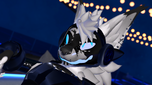 VRChat_2025-05-02_19-00-34.043_3840x2160.png