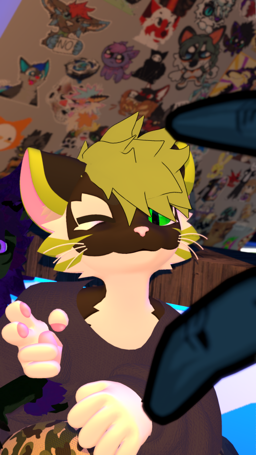 VRChat_2025-05-07_06-20-01.244_3840x2160.png