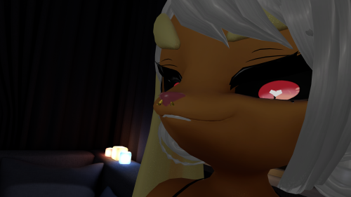 VRChat_2025-05-12_00-00-51.335_1920x1080.png
