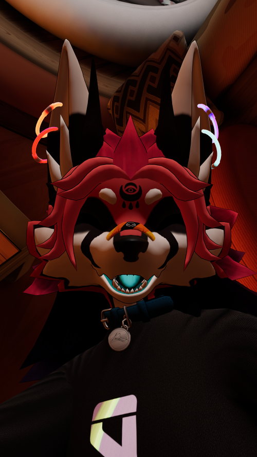 VRChat_2025-05-12_23-22-18.318_3840x2160.png