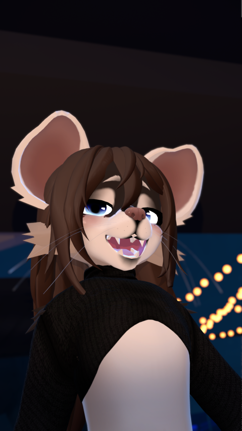 VRChat_2025-05-14_22-39-43.052_3840x2160.png