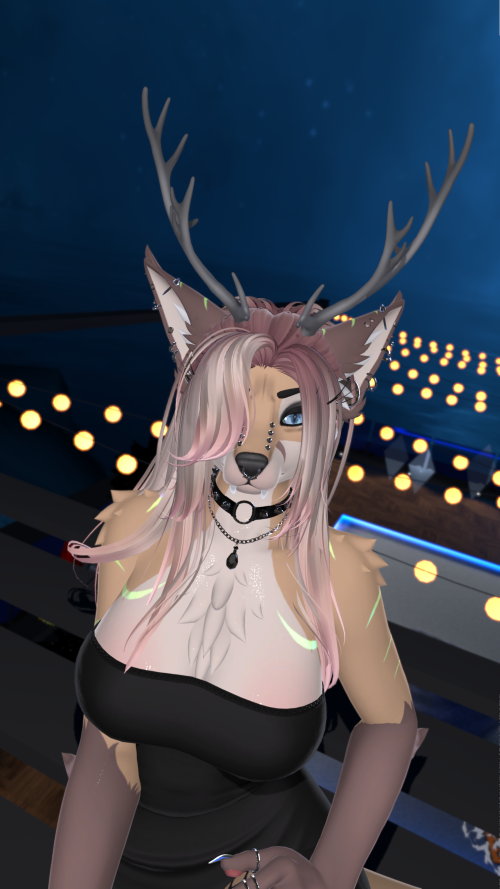 VRChat_2025-05-15_21-31-18.372_3840x2160.png