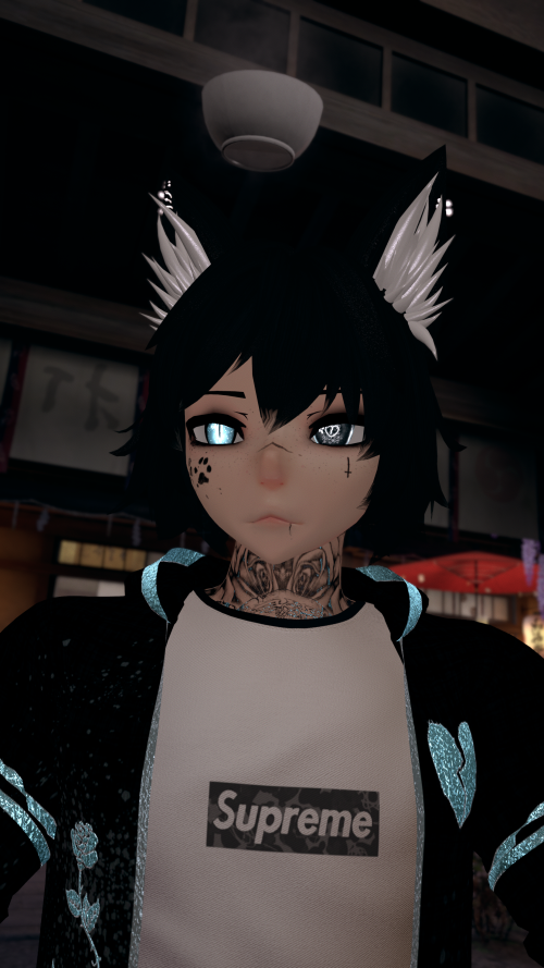 VRChat_2025-05-16_19-14-14.428_3840x2160.png